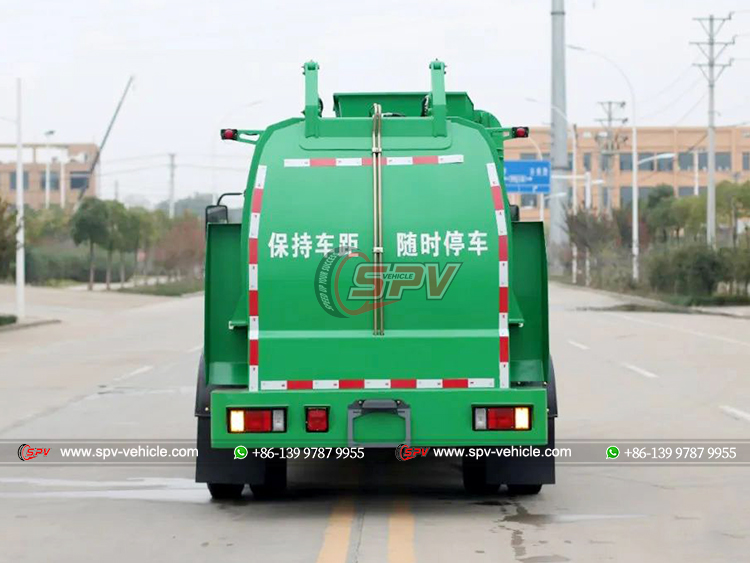 ISUZU NPR Food Waste Transport Truck - Rear Side